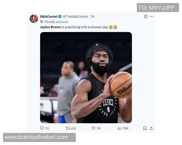 杰伦布朗手感低迷却全能表现砍下19分12板11助力助球队胜利